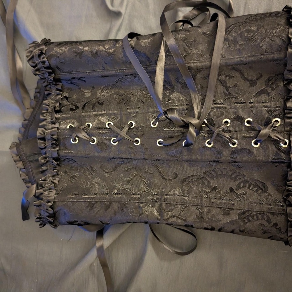 Chic Black Satin Lace-Up Corset